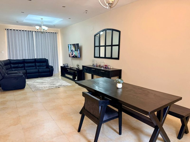 IBEX HILL|2*BED APARTMENT|FULLY FURNISHED BACK_UP POWER|LONG TERM|K25,000