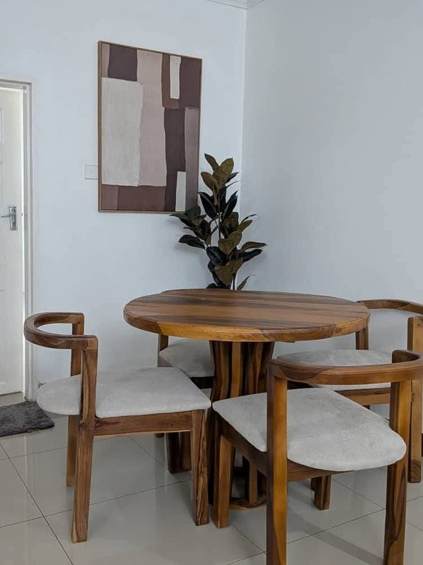 FULLY FURNISHED APARTMENTS FOR SHORT & LONG STAYS