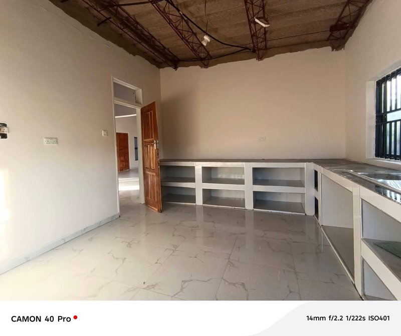 OLD AVONDALE| STANDALONE 3*BED HOUSE 🏡|VACANT |RECENTLY REFURNISHING RENT|K15,000