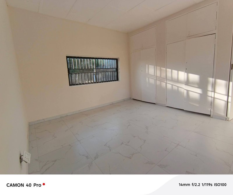 OLD AVONDALE| STANDALONE 3*BED HOUSE 🏡|VACANT |RECENTLY REFURNISHING RENT|K15,000