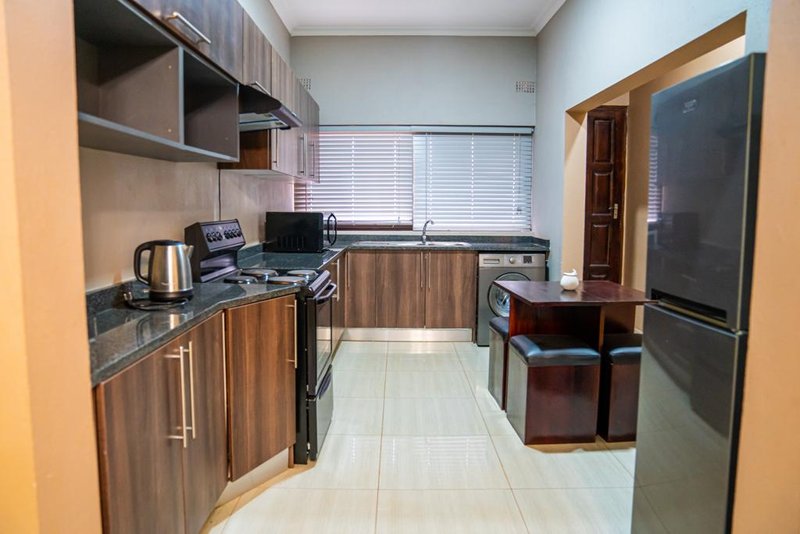 2-BEDROOM EXECUTIVE FLATS available for RENT in CHALALA/LILAYI|RENT|K10,000