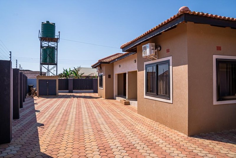 2-BEDROOM EXECUTIVE FLATS available for RENT in CHALALA/LILAYI|RENT|K10,000