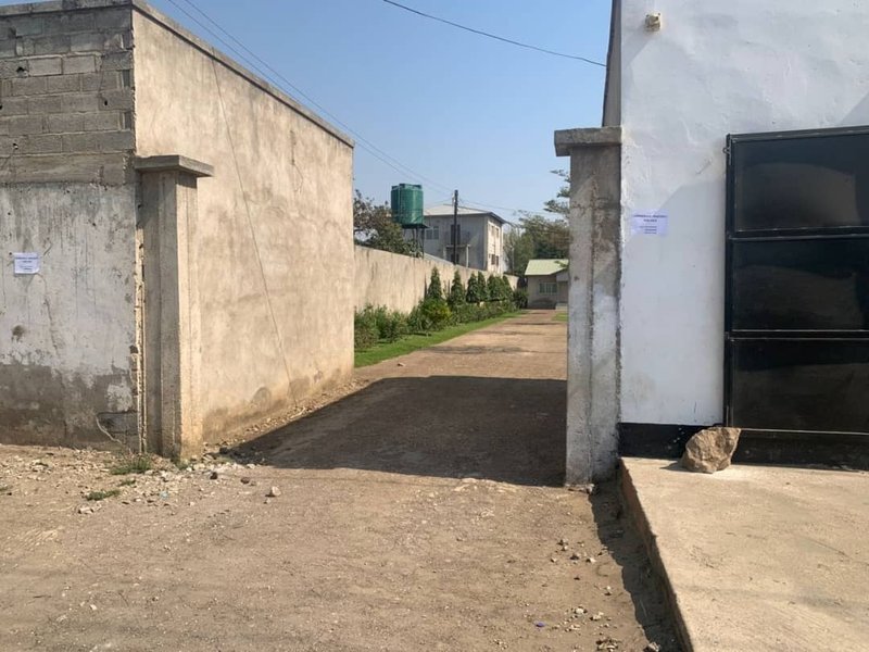 COMMERCIAL PROPERTY FOR SALE – MAKENI