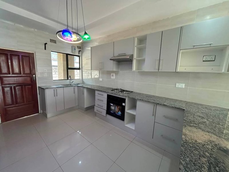 HOUSE FOR RENT FOXDALE/ROMA
