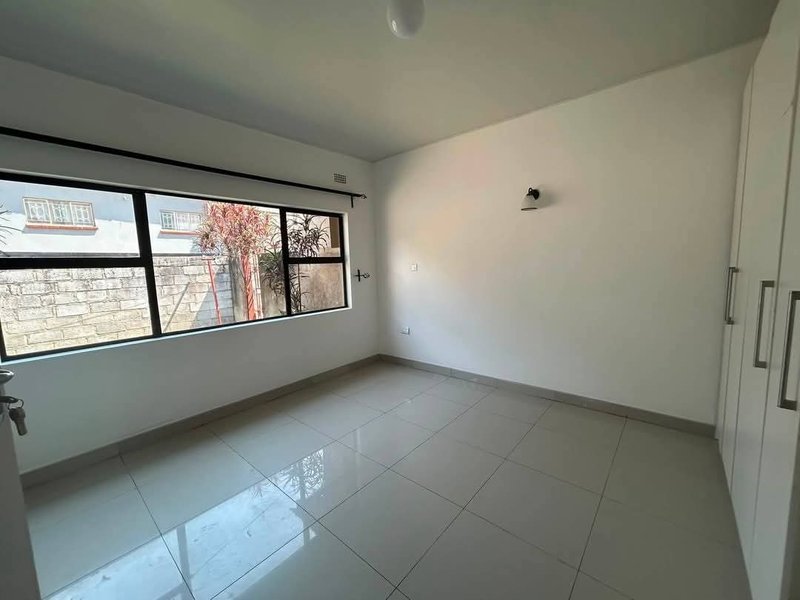 HOUSE FOR RENT FOXDALE/ROMA