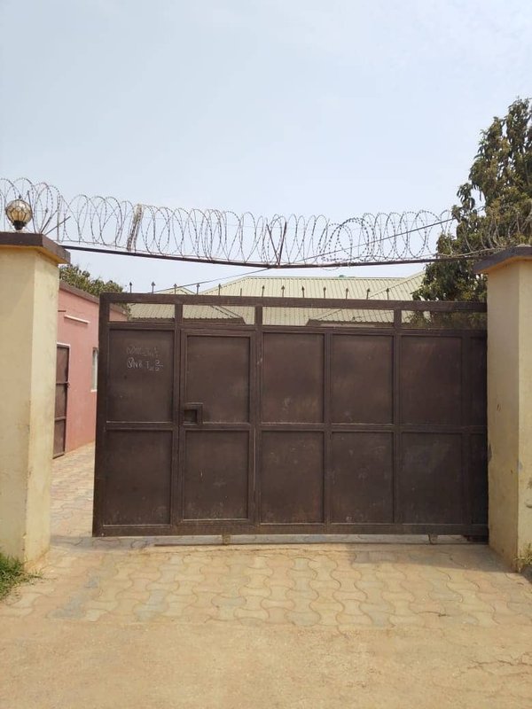 3-BEDROOM FLAT FOR RENT – FOXDALE, CHAMBER VALLEY