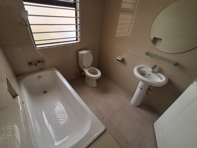 🚨VACANT & READY FOR IMMEDIATE OCCUPATION ‼️🚨LEOPARDS HILL| CROSSPARK AREA|BEAUTIFUL NEWLY BUILT VACANT FREE STAND THREE BED HOUSES-|YARD ONLY FOUR (4) UNITS|RENT|K15,000 EACH