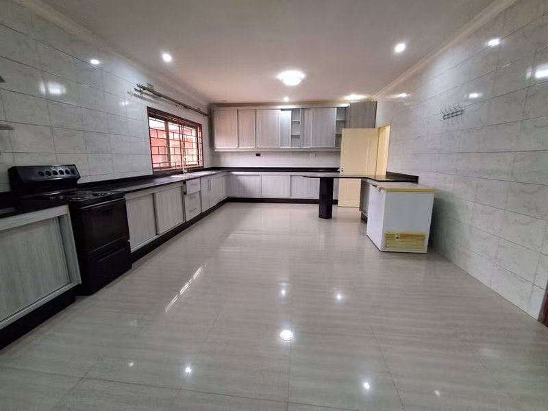IBEX HILL BEHIND PICK AND PAY| SPACIOUS STANDALONE FOUR (4) BED PLUS STUDY & COTTAGE|SPACIOUS YARD SPACE|BACKUP POWER|RENT|K30,000