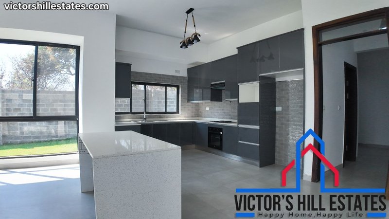🏡 4 BED 4.5 BATH HOUSE FOR SALE IN THE CHAMINUKA AREA