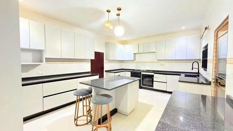 Meanwood Ibexhill| Standalone Four (4)Bedroomed house | Rent