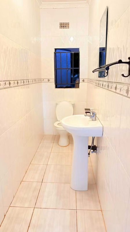 Meanwood Ibexhill| Standalone Four (4)Bedroomed house | Rent