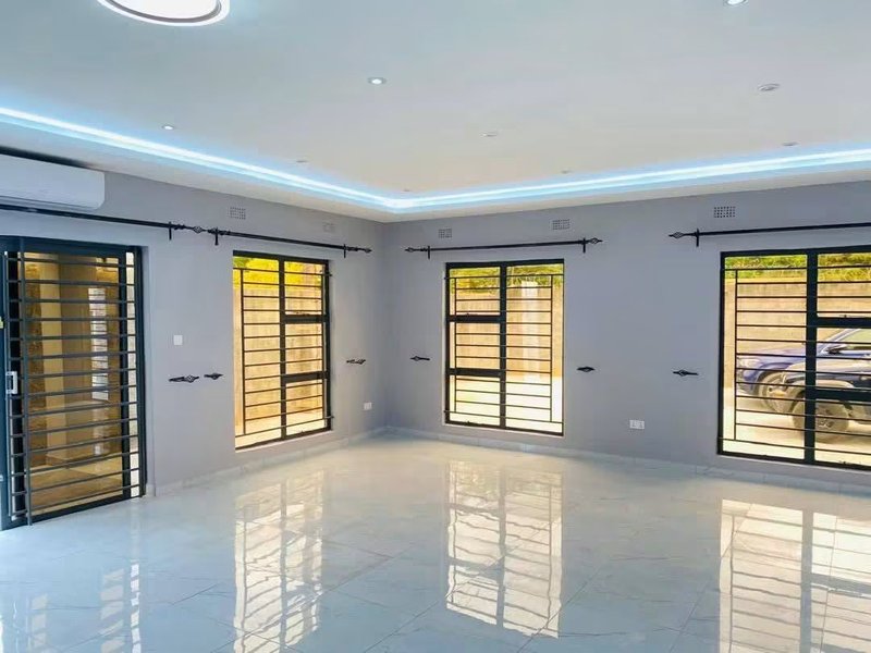 🚨 VACANT & READY FOR IMMEDIATE OCCUPATION‼️🚨KABULONGA NEAR COZY| VACANT THREE (3) BED THREE (3) BATH FREE STAND HOUSE|YARD ONLY FOUR (4) UNITS|RENT|$1,650