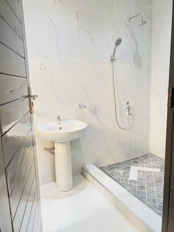 🚨 VACANT & READY FOR IMMEDIATE OCCUPATION‼️🚨KABULONGA NEAR COZY| VACANT THREE (3) BED THREE (3) BATH FREE STAND HOUSE|YARD ONLY FOUR (4) UNITS|RENT|$1,650
