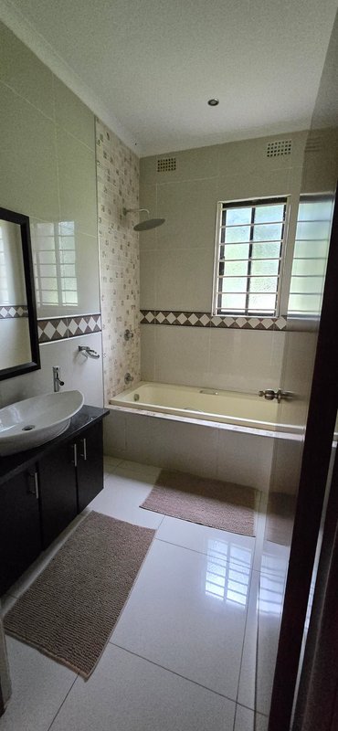 Three Bedroom For Rent, Leopards Hill