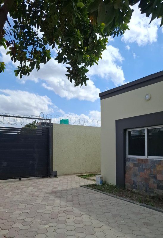 2-BEDROOM HOUSE FOR RENT – MEANWOOD NDEKE PHASE 1