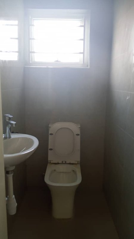 4-BEDROOM FLAT FOR RENT – VORNA VALLEY