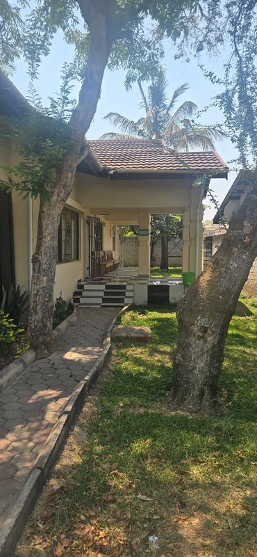 Commercial Four Bedroom For Rent