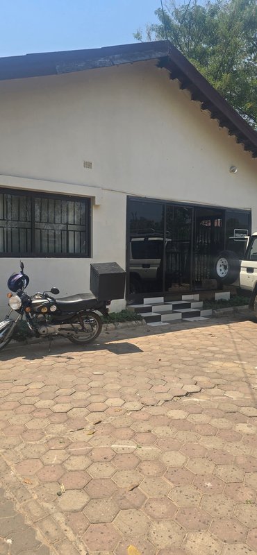 Commercial Four Bedroom For Rent