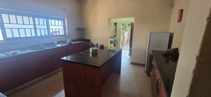 Commercial Four Bedroom For Rent