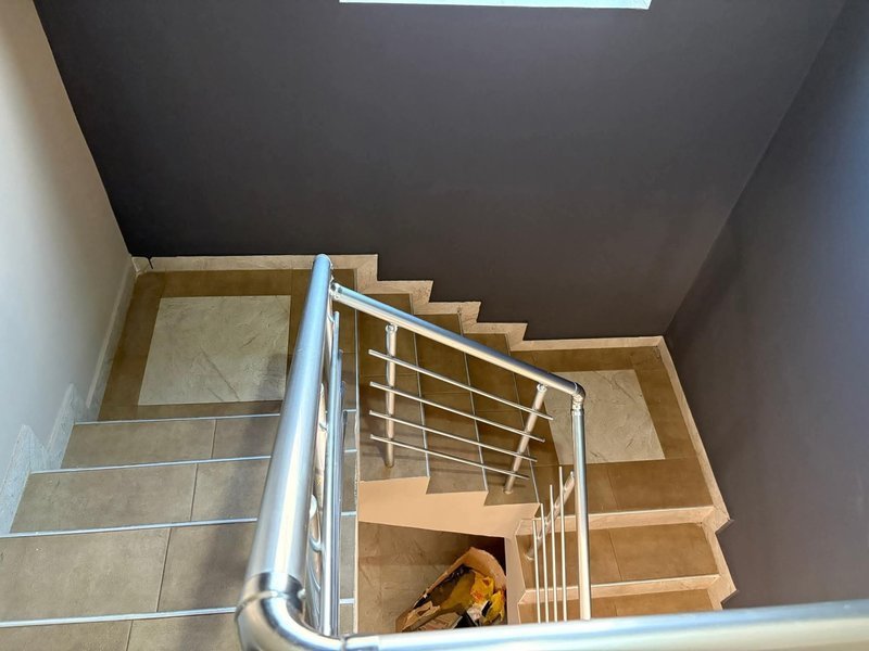 Four Bedroom For Rent, Lake Road