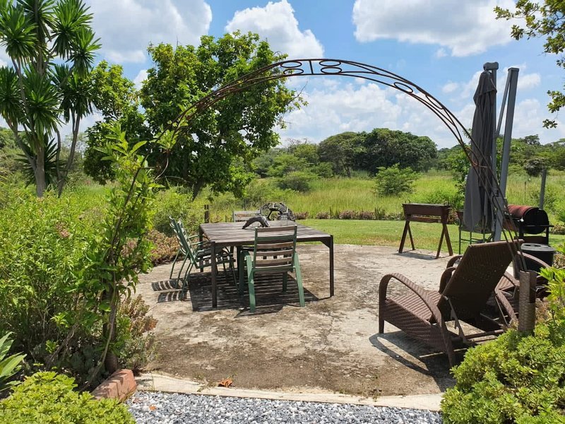 KABWE|KANG'OMBA AREA| FARM HOUSE FOR SALE|LAND EXT 27.8ACRES| VIRGIN LAND|SALE|