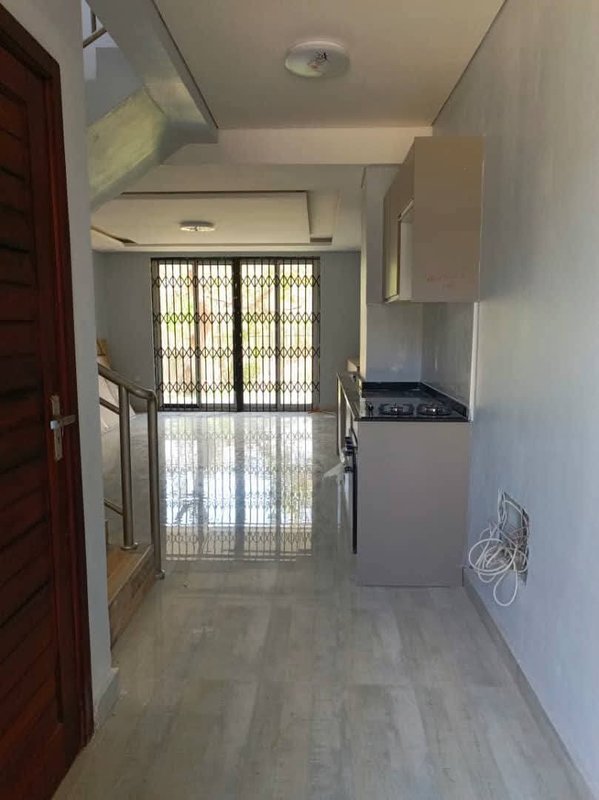 KINGSLAND CITY|2*BED|UNFURNISHED DUPLEX APARTMENT|K16,000