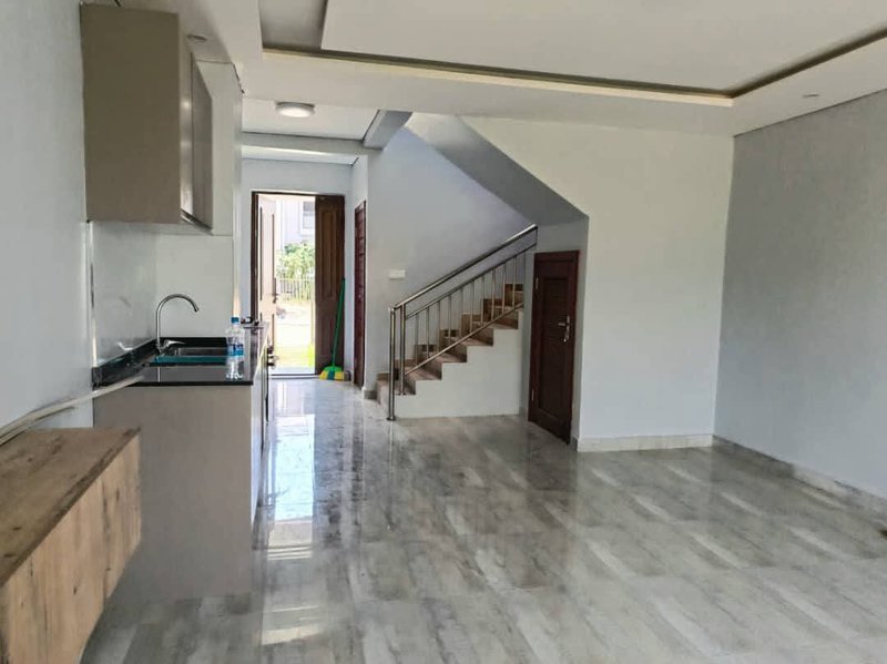 KINGSLAND CITY|2*BED|UNFURNISHED DUPLEX APARTMENT|K16,000