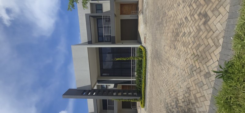 Three Bedroom Townhouse, Kabulonga