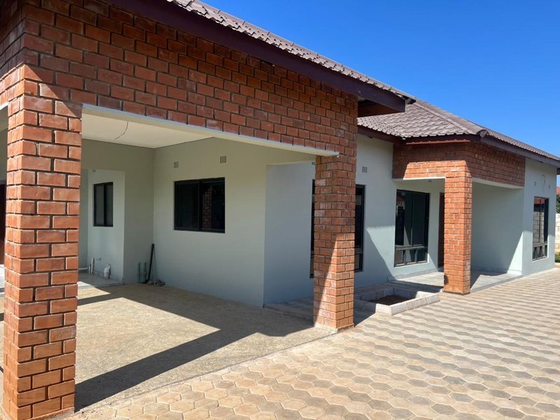 3bed 2bath house for sale in New Kasama