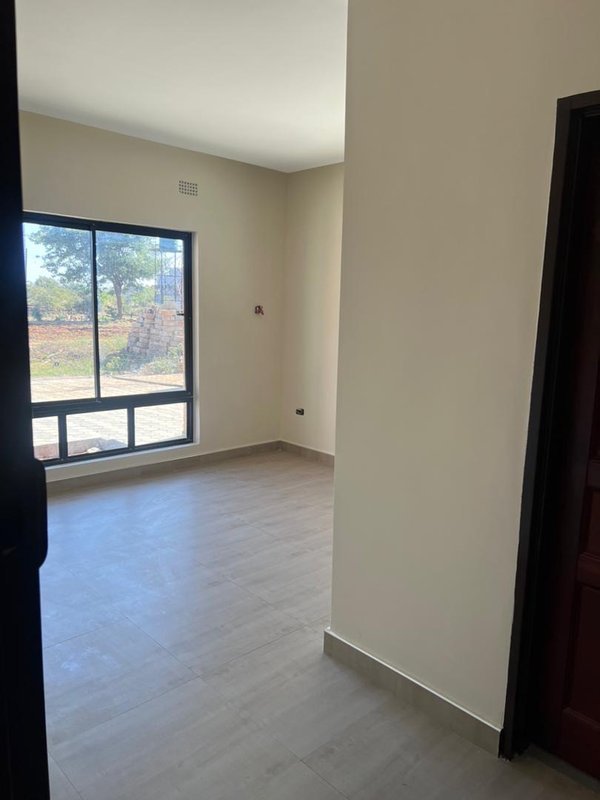 3bed 2bath house for sale in New Kasama