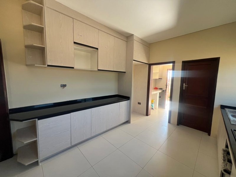 3bed 2bath house for sale in New Kasama