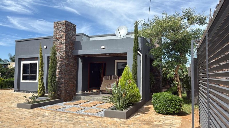 Three Bedroom House, Makeni Konga