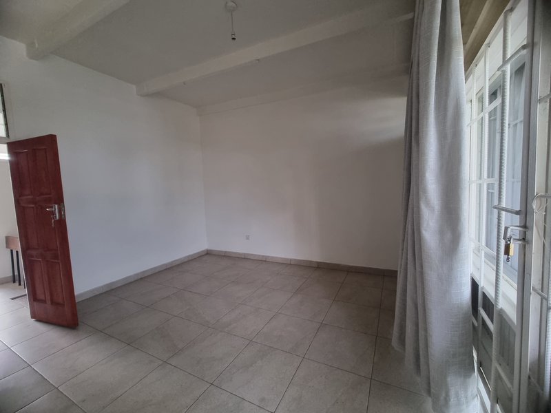 3bed 1.5bath duplex for rent