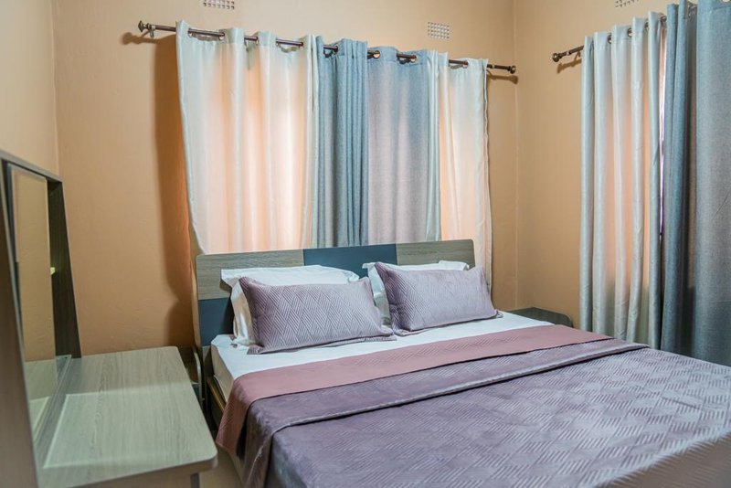beautiful 2 bedroomed furnished apartments for rent in Chaläla off shantumbu Rd after ps mall