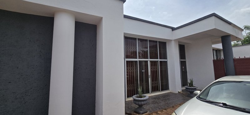 2 x Three bedroom houses for sale