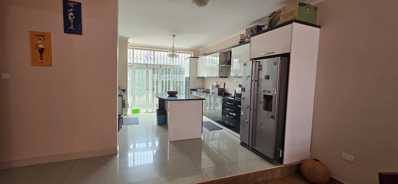 2 x Three bedroom houses for sale