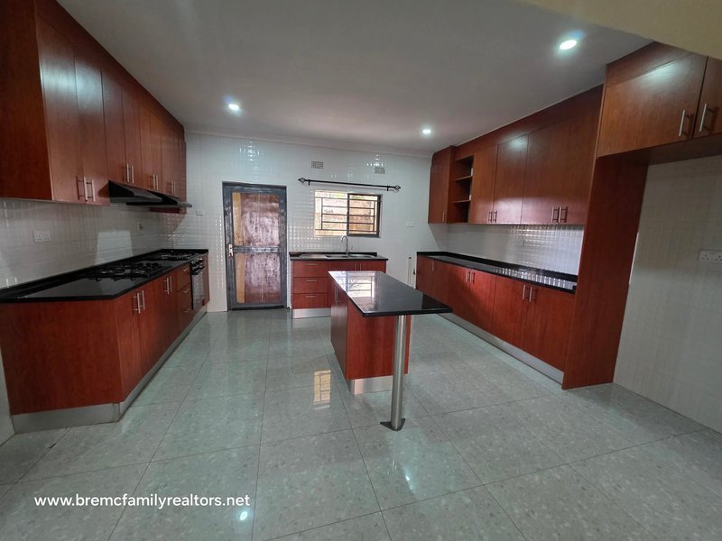 2 bedroomed flat for rent in lilayi