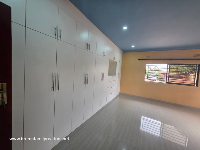 2 bedroomed flat for rent in lilayi