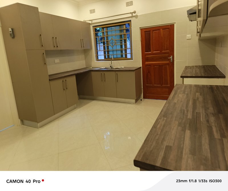 WOODLANDS BEDROCK AREA|3*BED TOWN HOUSE  PLUS A STUDY🏡|COMPLEX OF 4*UNITS ONLY|RENT|K12,500