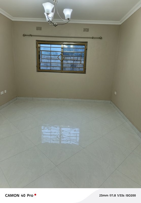 WOODLANDS BEDROCK AREA|3*BED TOWN HOUSE  PLUS A STUDY🏡|COMPLEX OF 4*UNITS ONLY|RENT|K12,500