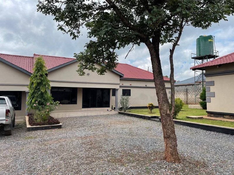 MEANWOOD IBEX|SPACIOUS THREE (3) BED MSC|COMPLEX OF ONLY FOUR (4*)UNITS |RENT|K15,000