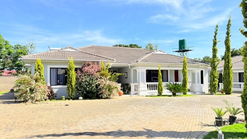IBEX HILL main Street|3 BEDROOM Fully Furnished |RENT |$2,500