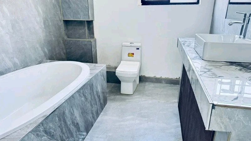 MEANWOOD IBEX|NEWLY BUILT EXECUTIVE 3*BED HOUSE|YARD OF ONLY 3*UNITS|COMMUNAL POOL|RENT|K25,000
