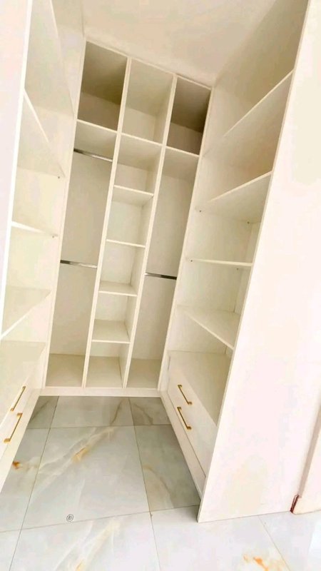 CHALALA OFF KASAMA RD NEAD GGREENS|NEWLY BUILT|THREE (3) BED THREE (3) BATH 🛁🚿|BACK UP POWER|RENT|K12,000