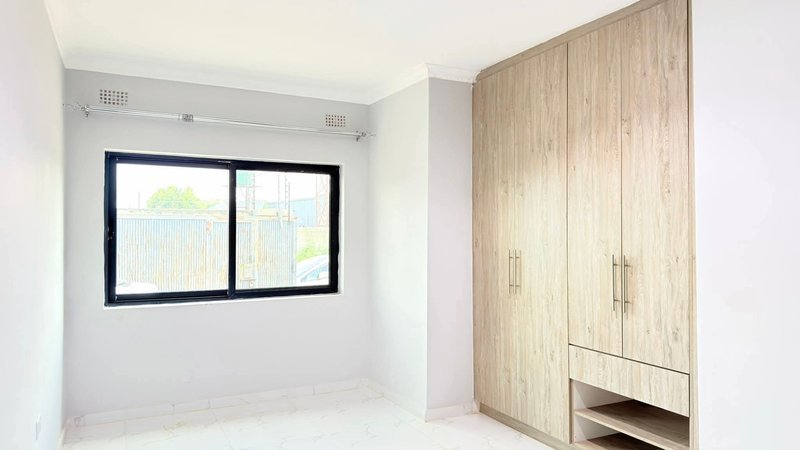 ‎Meanwood ibex|Own Entrance 3*Bed Msc|Back-Up Power|K15,000