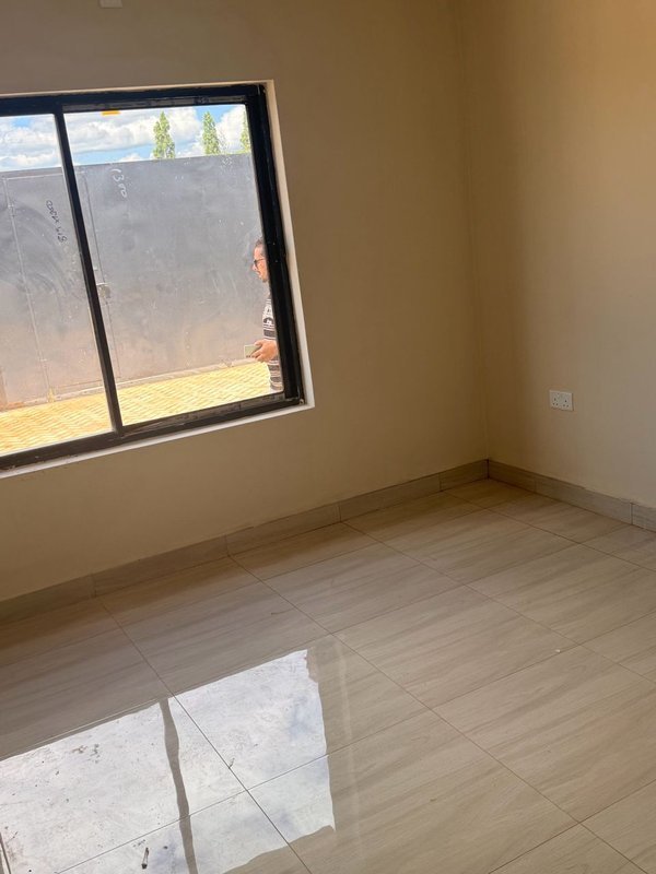 LILAYI ESTATE|NEWLY BUILT SPACIOUS TWO (2) BED MSC FLATS|BACKUP|RENT|K8,500
