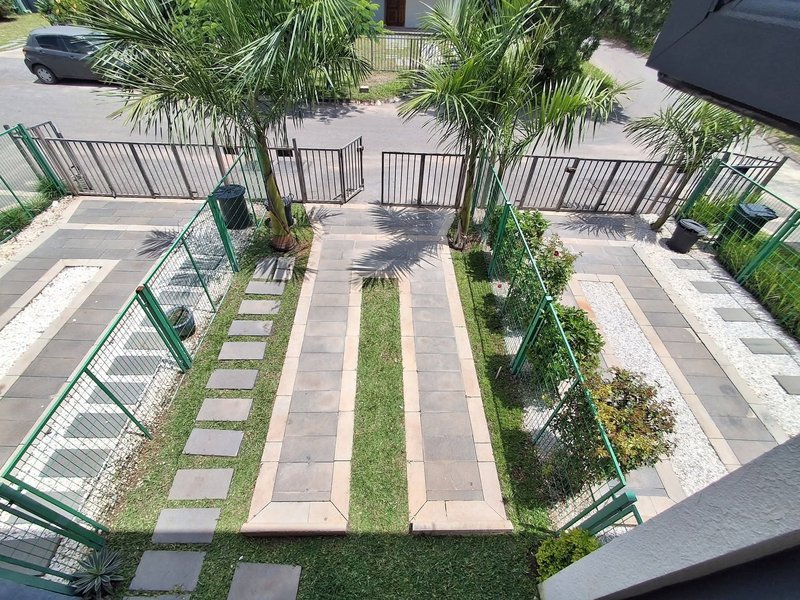 KINGSLAND CITY|2*BED|UNFURNISHED DUPLEX APARTMENT|BACK UP POWER|K17,000