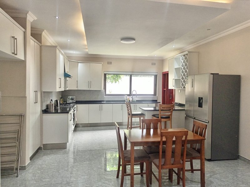 KABULONGA|FULLY FURNISHED |3*BED 3*BATH 🛁🚿|IN A SECURE COMPLEX|$1,800|LONG TERM PREFERABLY|