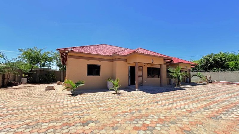 FOXDALE AREA|BEAUTIFUL SPACIOUS MODERN|NEWLY BUILT|TWO (2) BED MSC 🛁🚿|YARD OF ONLY 4*UNITS|RENT|K12,000