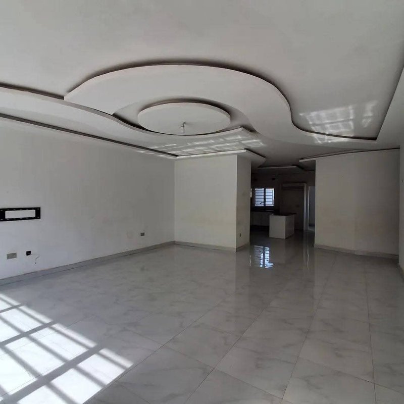 ÇHALALA NEAR APEX UNIVERSITY|VACANT 3*BED MSC FLAT |RENT|K15,000‎
